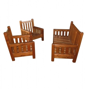 Código: LIV-01<br>LIVING CON TABLILLAS 4 cm Espesor