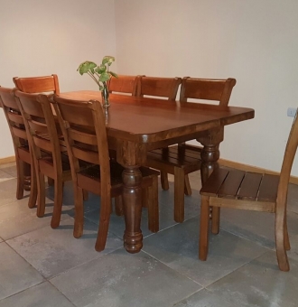 Código: CMD-01<br>dCOMEDOR CON SILLAS