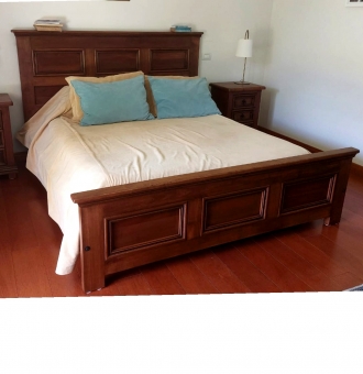 Código: RES - 50<br>CAMA DE 1.9 MOELO CHILENO CON PIECERA
